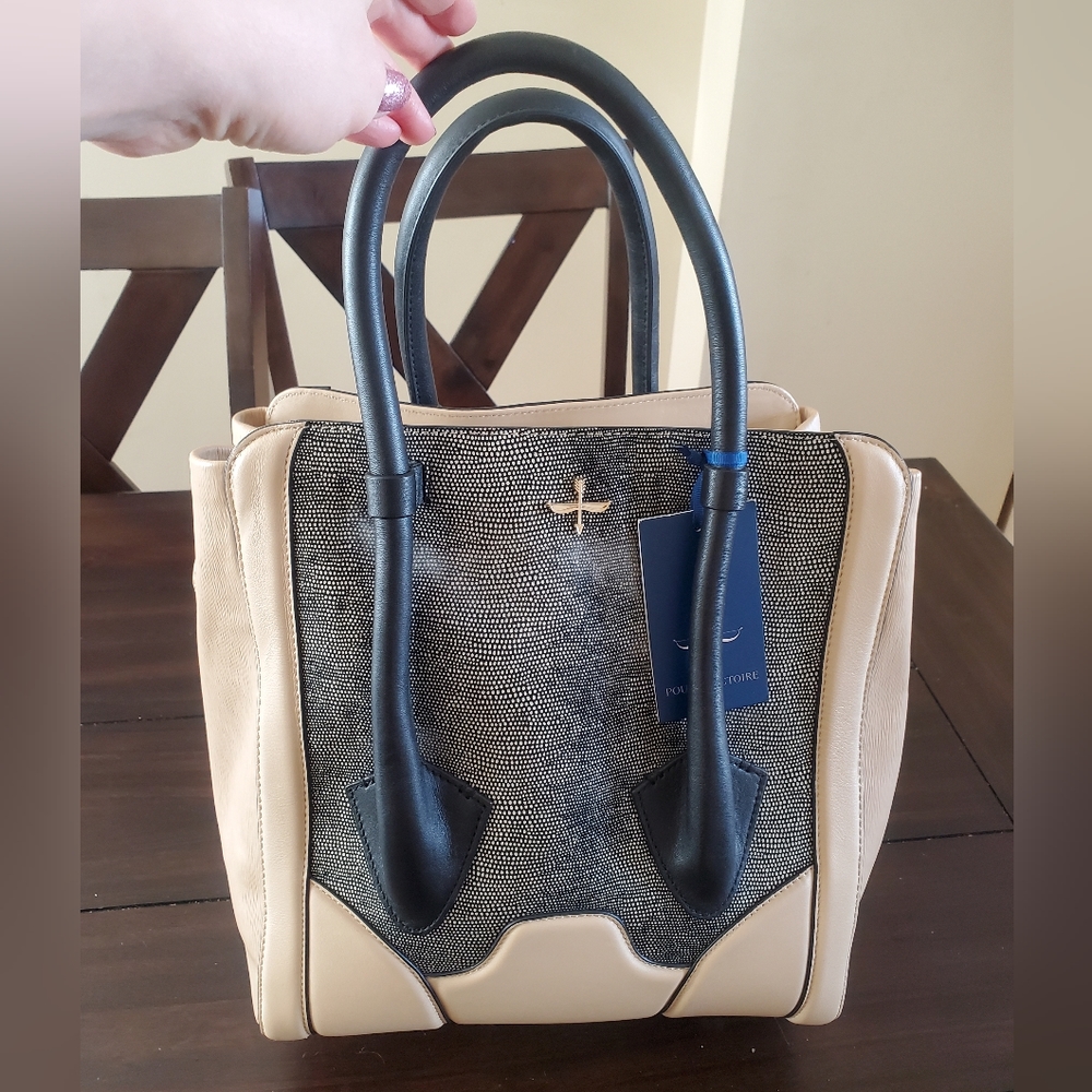 Pour La Victoire Tote, medium size, new